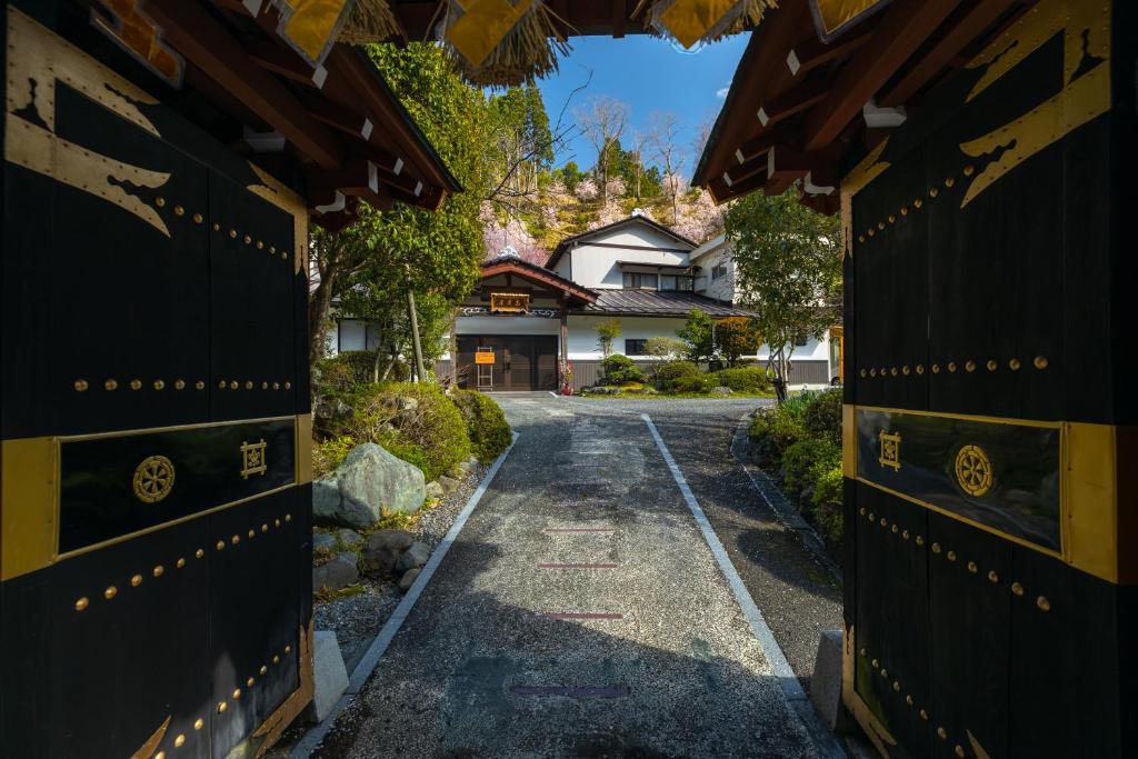 Budova, kde se ryokan nachází