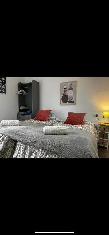 Postel nebo postele na pokoji v ubytování 3Centro Malaga especial grupos Parking gratis