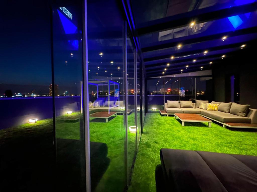 Posedenie v ubytovaní LUXURY APARTAMENT Z DUŻYM TARASEM - Park City Poznań