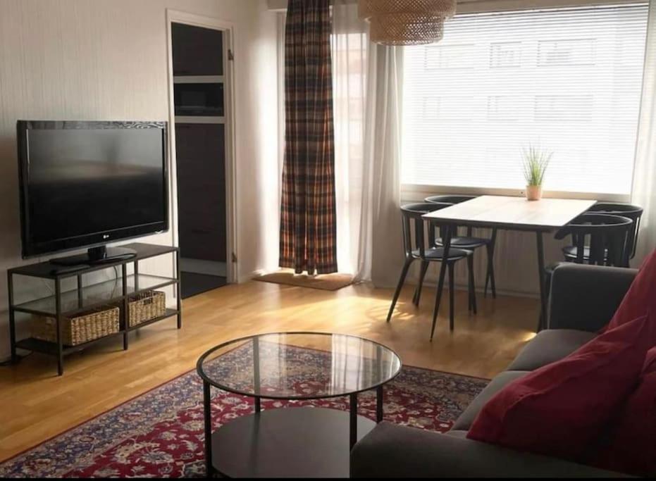 TV a/nebo společenská místnost v ubytování Central apartment