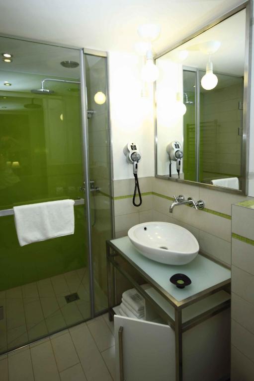 Pure White - Resim 31