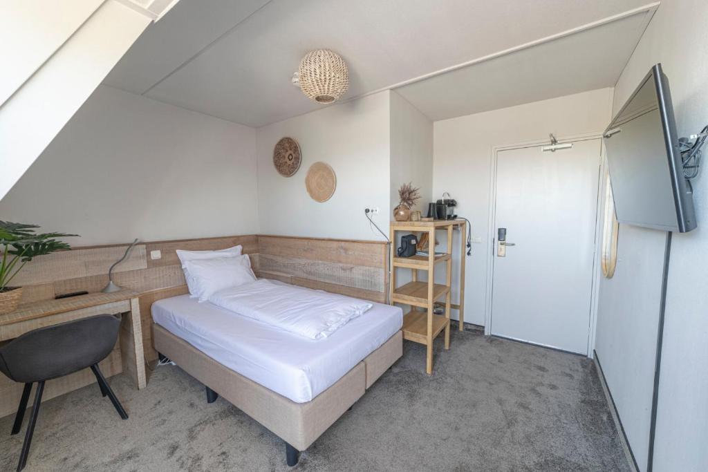 Strandhotel Camperduin - Single Room