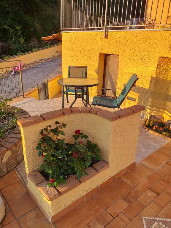 Patio nebo venkovní prostory v ubytování La Cornice dei Monti