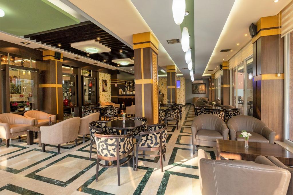 Posezení v ubytování Prince Hotel