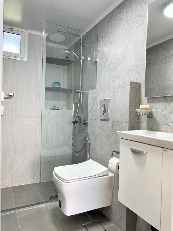 Koupelna v ubytování Beachfront Chalet in Aqualand Resort - Batroun