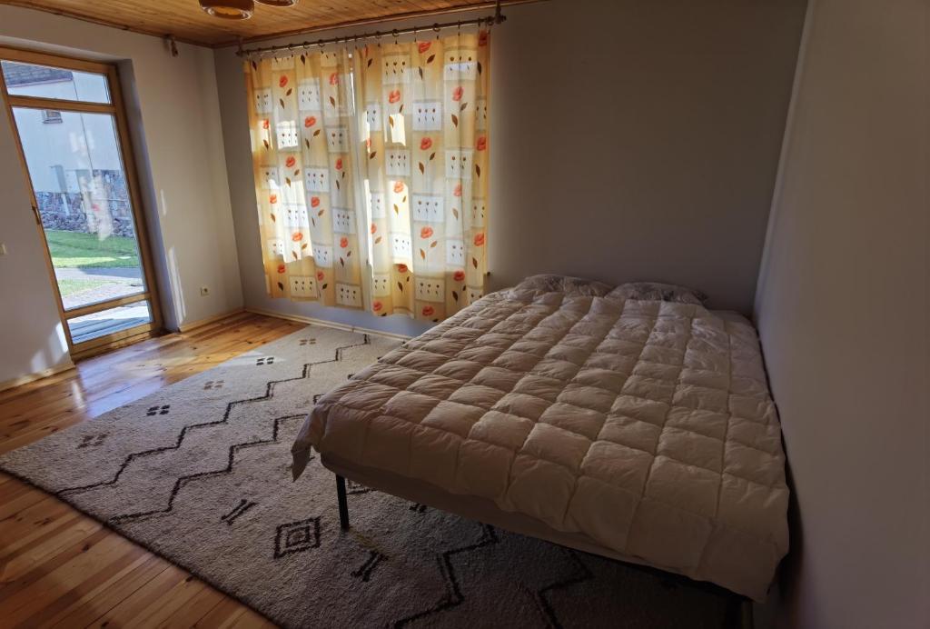 Voodi või voodid majutusasutuse Kemeri Roomstay & Sauna toas