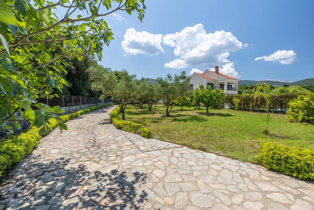 Příroda nedaleko apartmánu