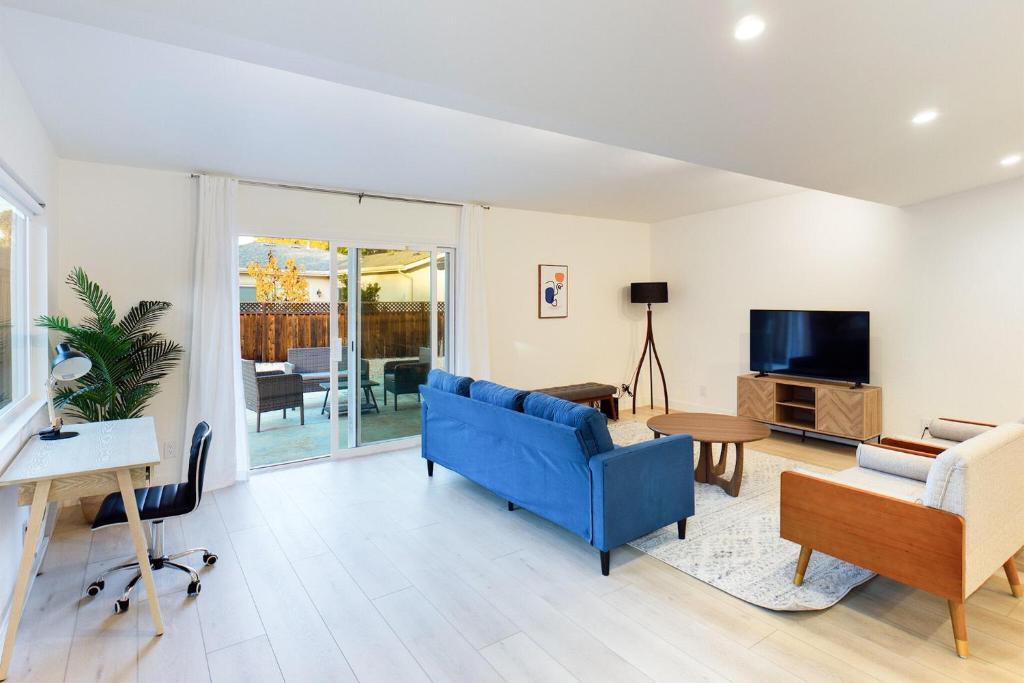 MidCentury 3BR House in Cupertino, Cupertino Updated 2023 Prices