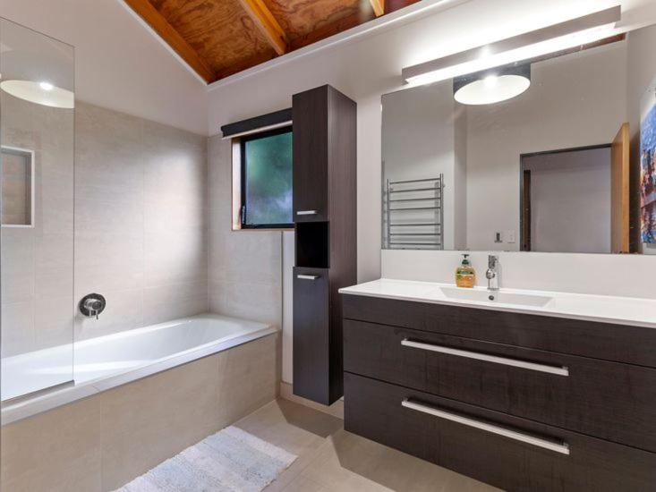 Lascelles Escape - Resim 8