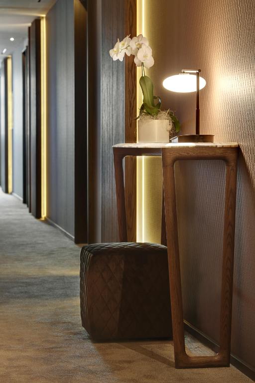 Fotografie z fotogalerie ubytování Grand Hotel Campione v destinaci Campione dʼItalia