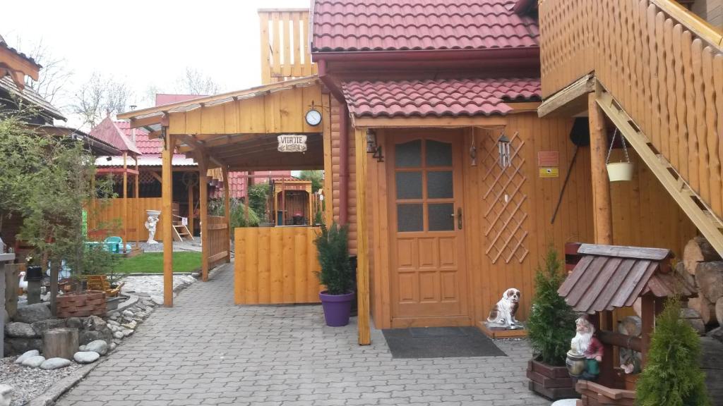 Budova, v ktorej sa horská chata nachádza