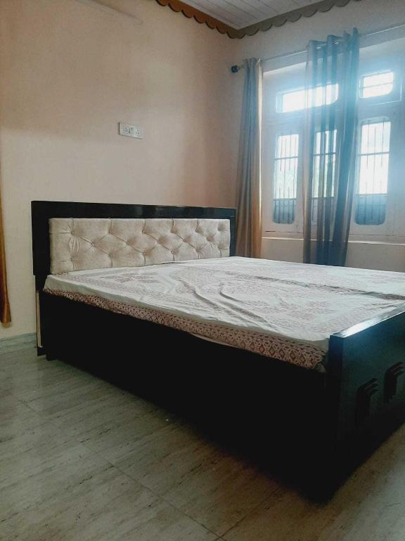 Foto sihtkohas Bhadarwāh asuva majutusasutuse Hotel O River View Home galeriist