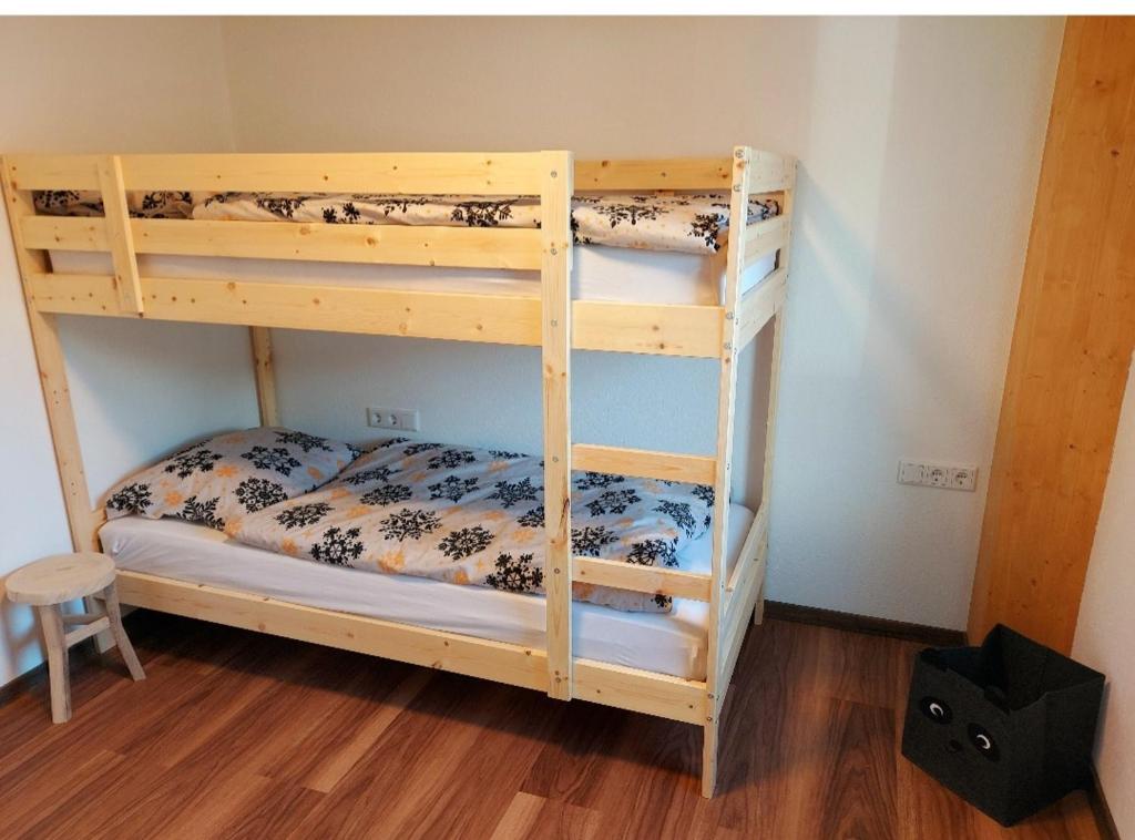 Poschodová posteľ alebo postele v izbe v ubytovaní Ski & Alps Tamsweg
