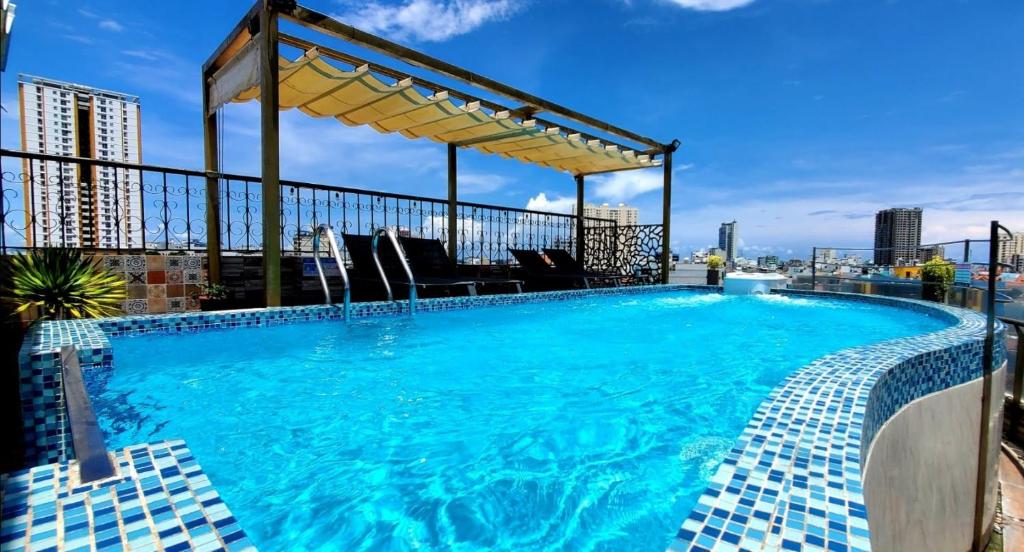 Milan Corner Hotel, Vung Tau (updated prices 2024)