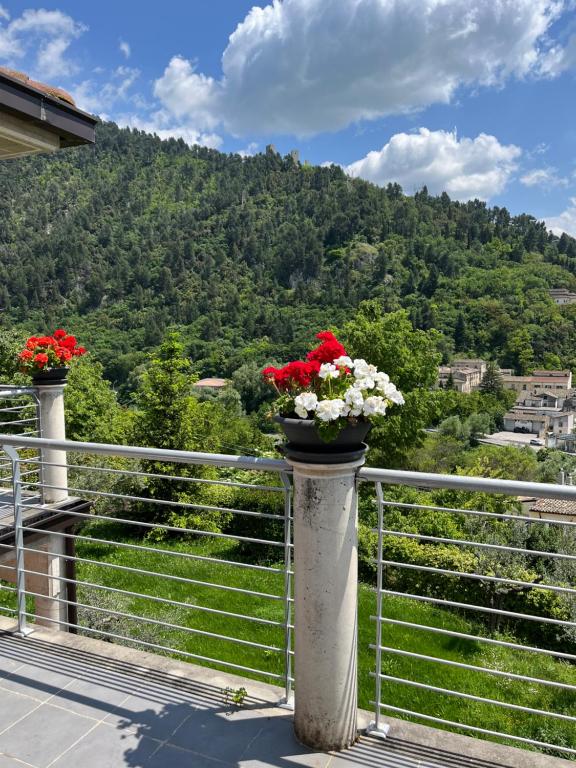Nespecifikovaný výhled na hory nebo výhled na hory při pohledu z bed and breakfast