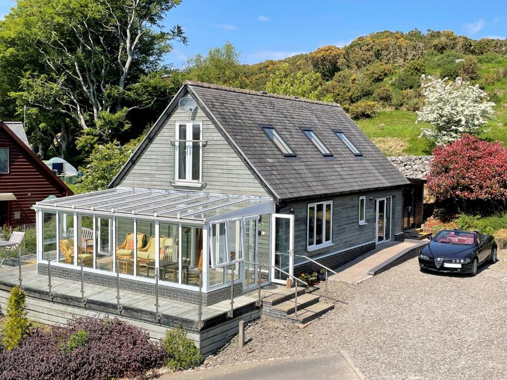 Pass the Keys Beautiful 2BR House With Outstanding Views, Dalbeattie