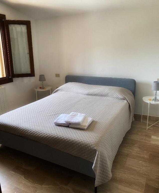 Postel nebo postele na pokoji v ubytování Marina Maria Apartment