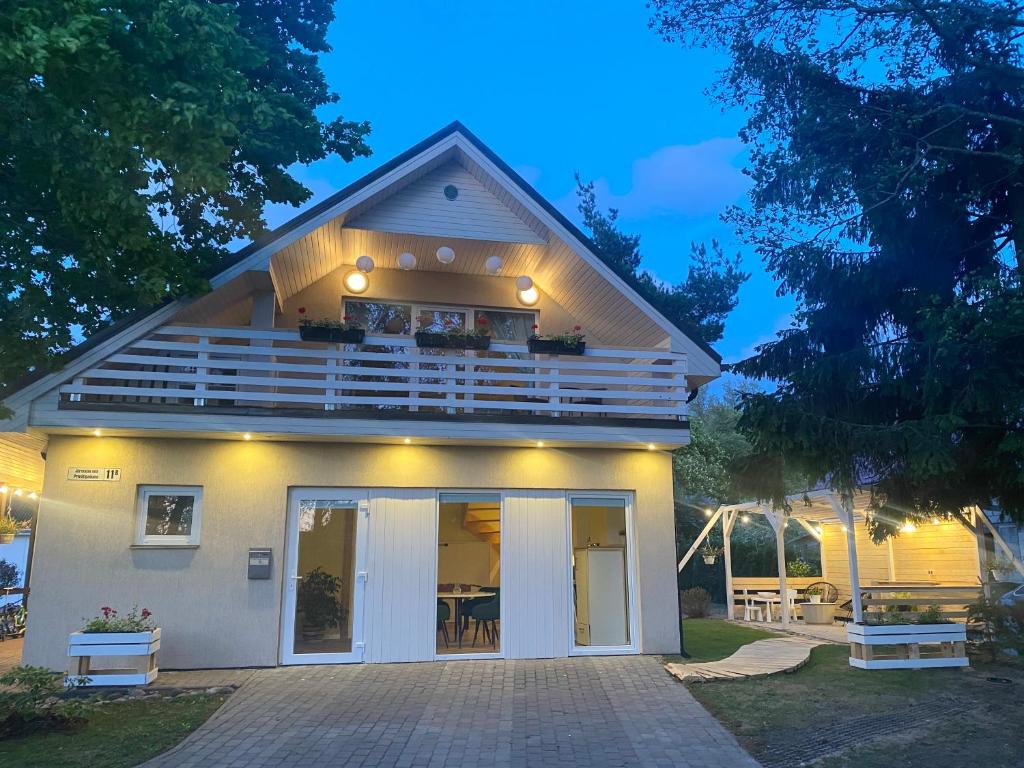 Budova, kde se prázdninový dům nachází