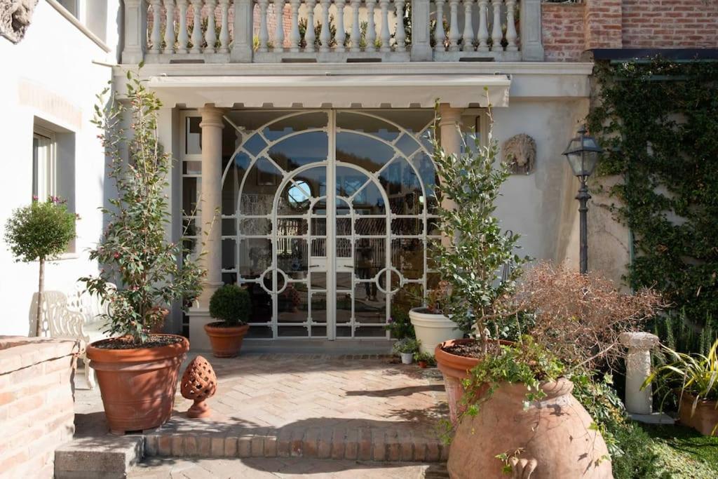 Exteriér nebo vchod ubytování Ai Leoni Ruggenti - Giardino Segreto con Vista sul Monferrato