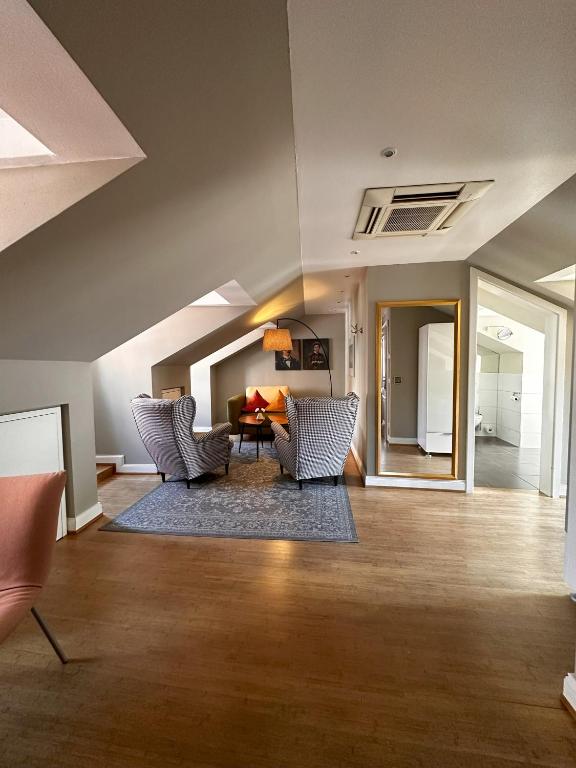 Posezení v ubytování Hotel Zur Alten Brücke