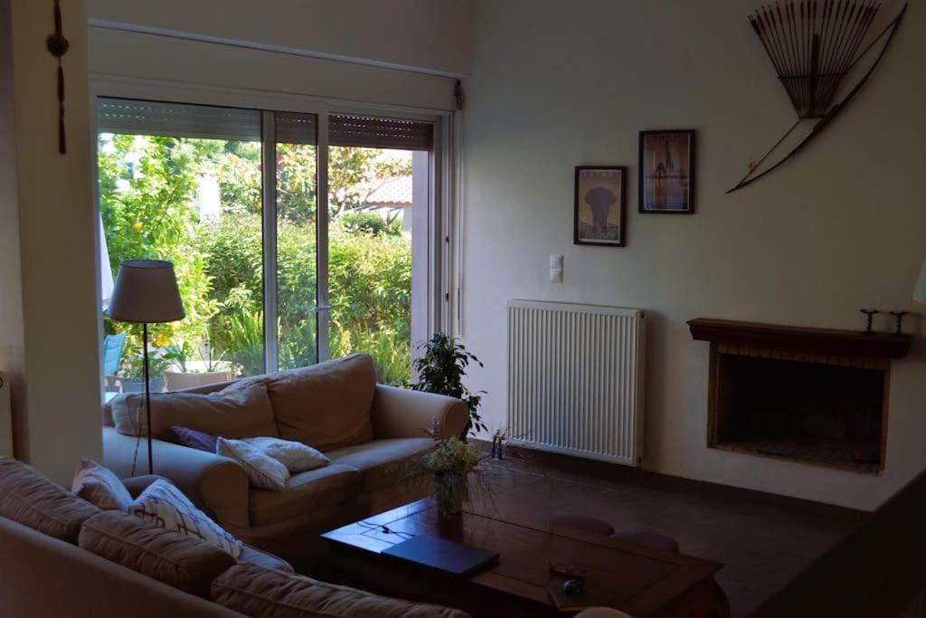 Prostor za sedenje u objektu sissy's relaxing villa