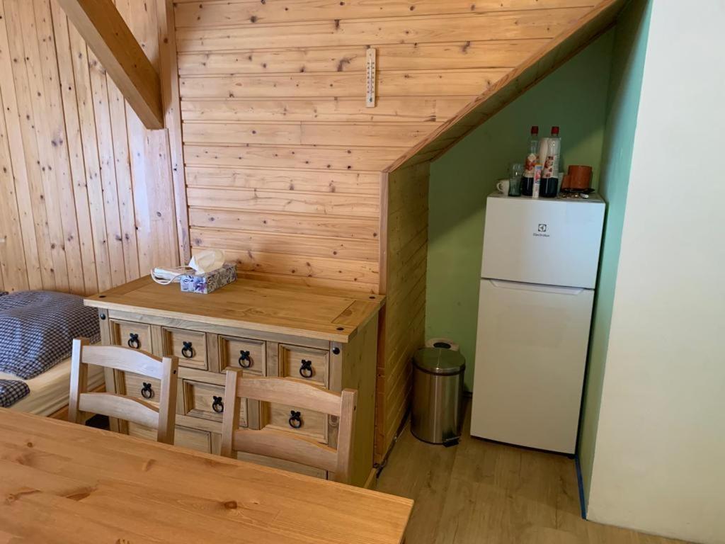 Kuchyň nebo kuchyňský kout v ubytování Penzion a Restaurace Vyhlídka