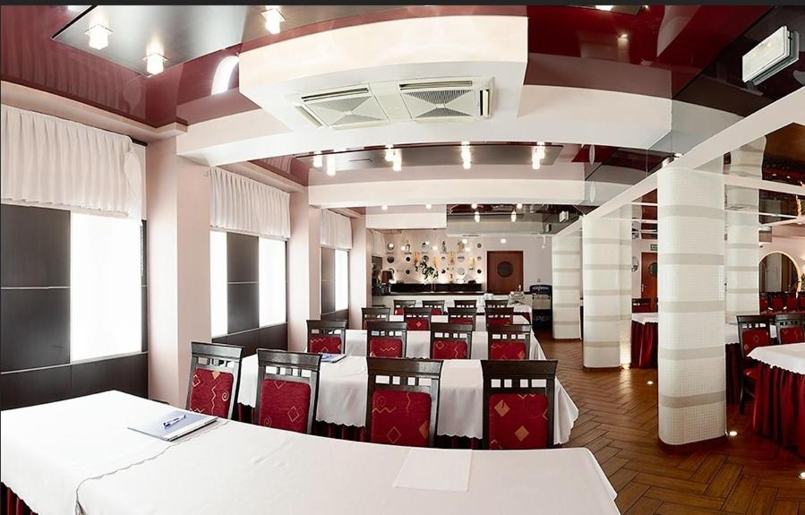 Restaurace v ubytování Hotel Politański