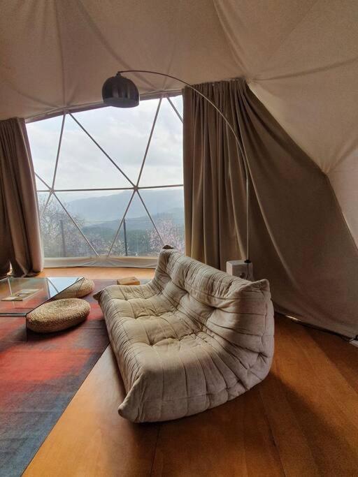 Glamping geodesic dome in secluded eco retreat - imagen 3