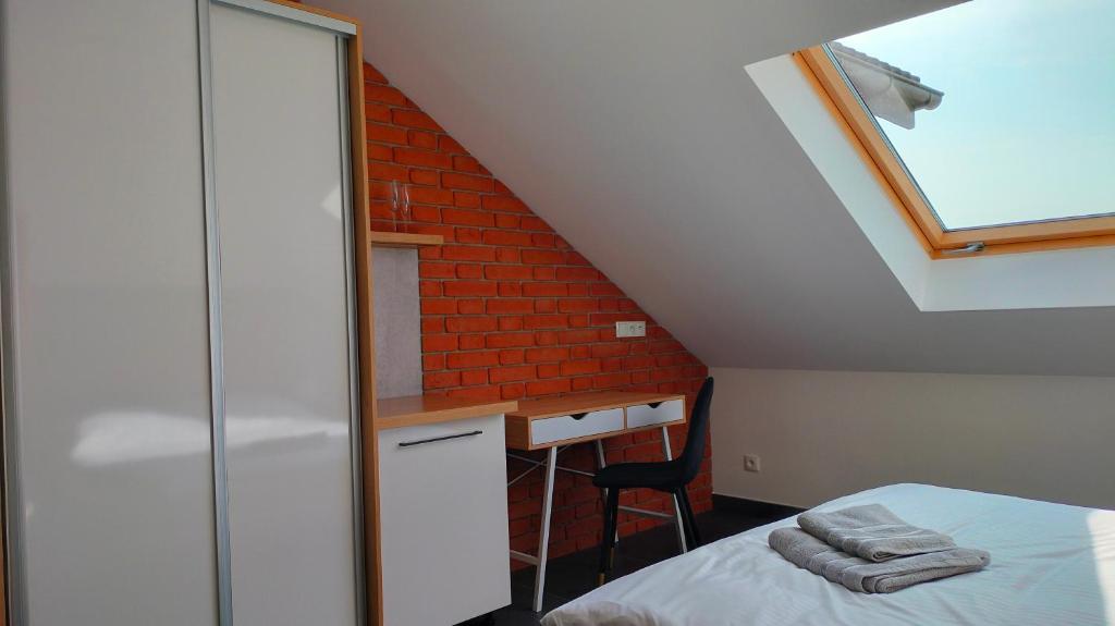 Hostel Dzika Kaczka - Double Room With Shared Bathroom