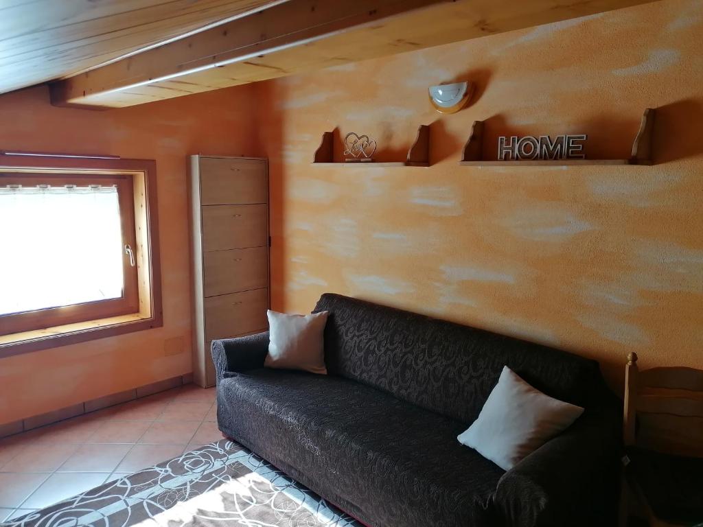 Część wypoczynkowa w obiekcie Wood Apartments