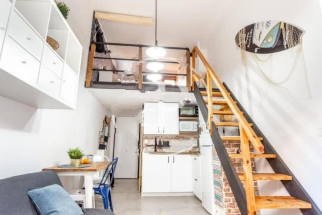 Η κουζίνα ή μικρή κουζίνα στο Apartamento, Estudio en la playa
