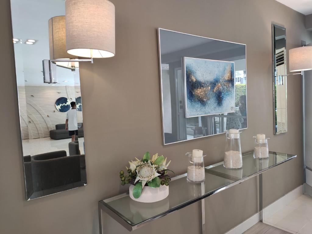 Sea Residences 5mins walk to SM MoA, Arena, SMX