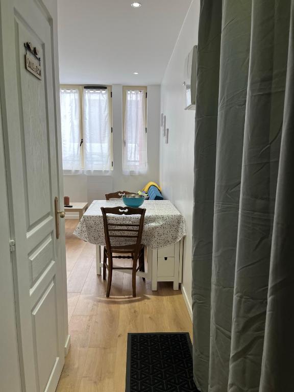 Posedenie v ubytovaní Villa La Butte