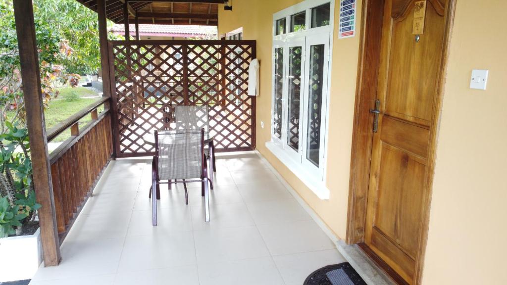 Charlestina Beach Resort - Double Room With Balcony And Sea View