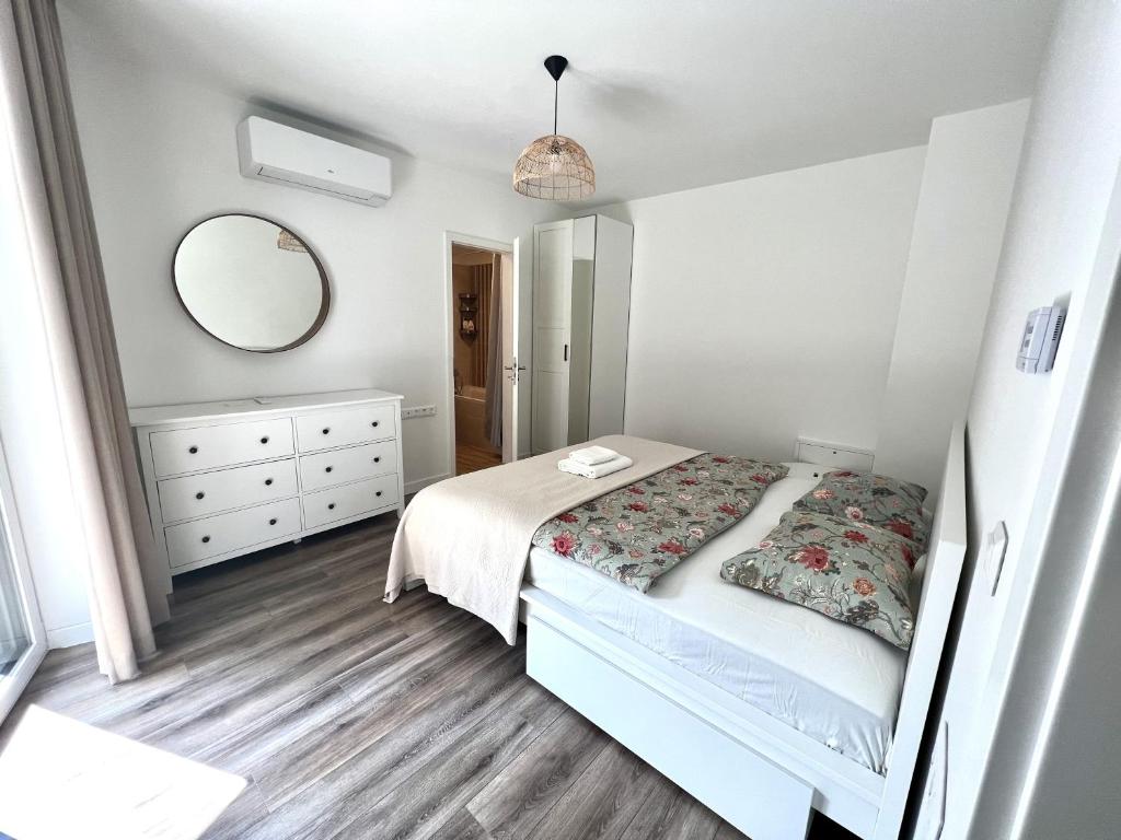 MT Suites ApartHotel