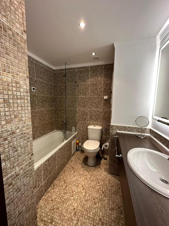 Koupelna v ubytování Hotel Barcelo Royal Beach - Apartaments