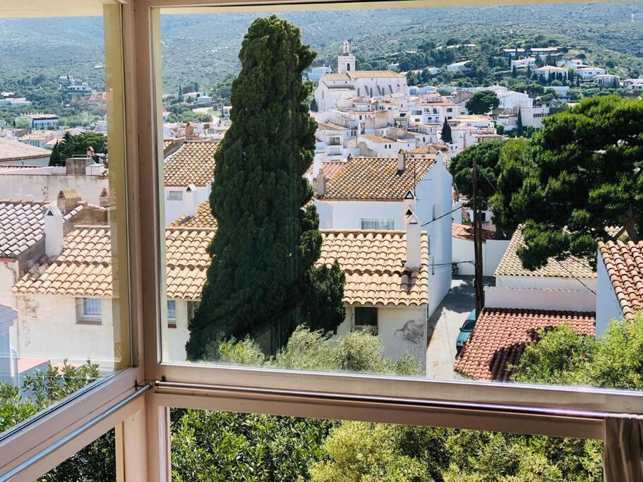Fotografia z galérie ubytovania Casa Adela /Terraza/5m playa / Aire acondicionado v destinácii Cadaqués