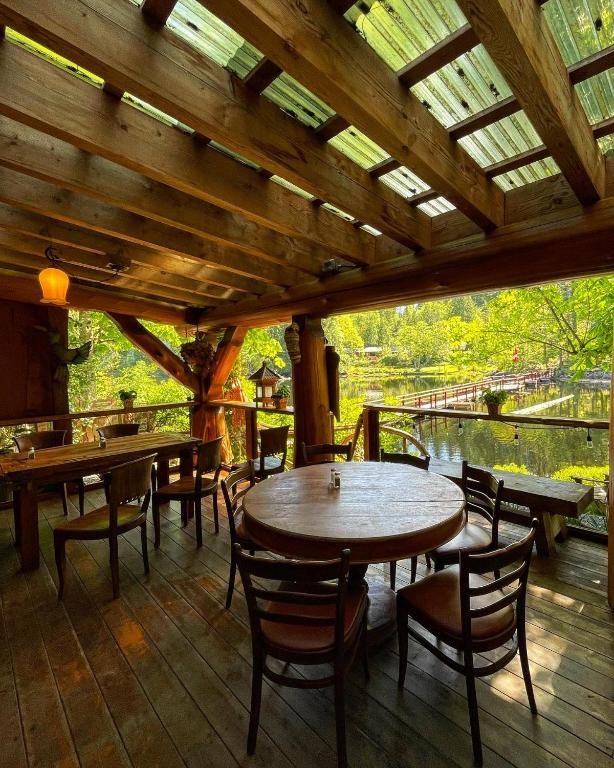 Restaurace v ubytování Ruby Lake Resort