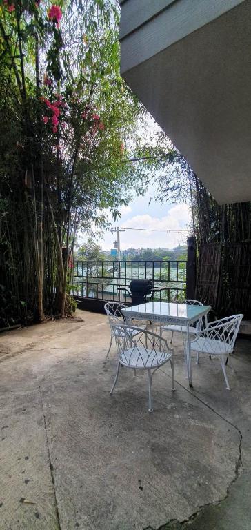 JCGA Apartments (Angelo's Burnham) photo
