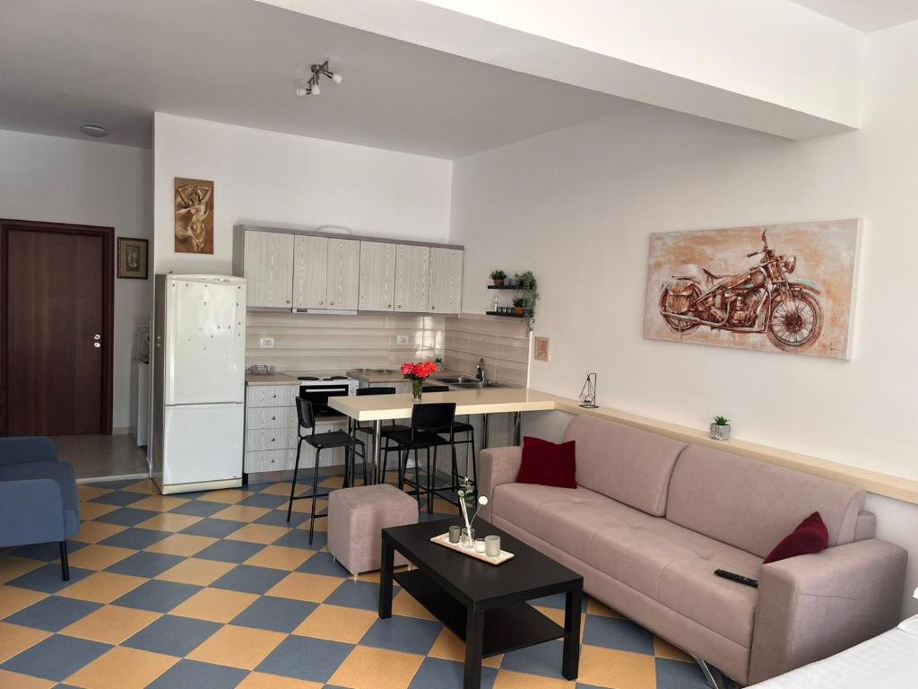 Kostas Apartment - Image 11