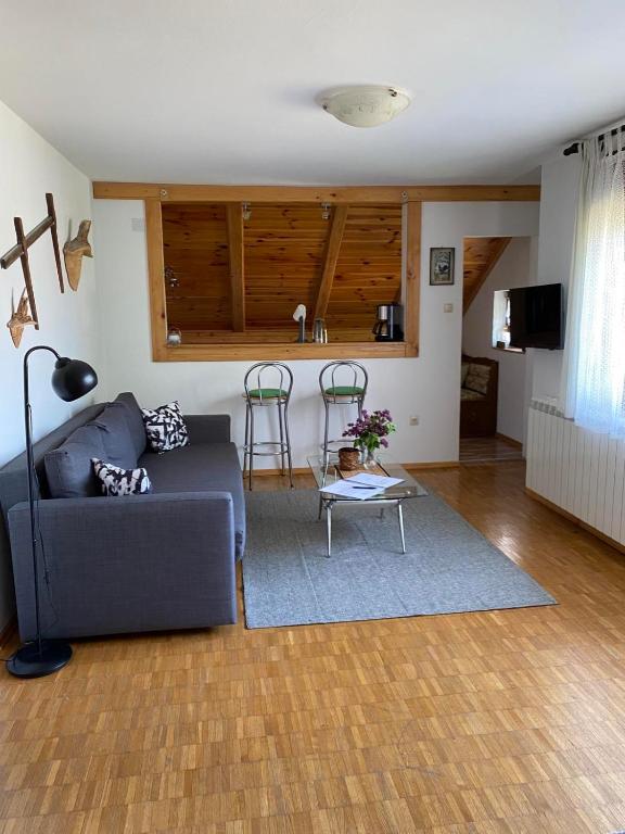 Posezení v ubytování Apartmani Gruzdovo