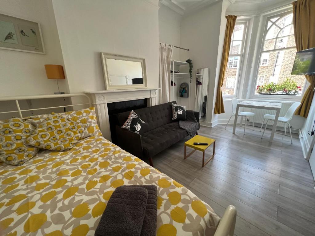 Glenmore Suites, London Updated 2023 Prices