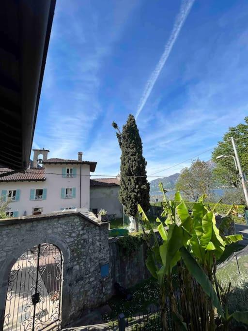 Fotografie z fotogalerie ubytování Villa Anna Onno Lake Como v destinaci Onno