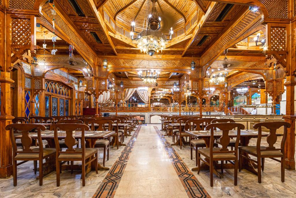 Grand hotel