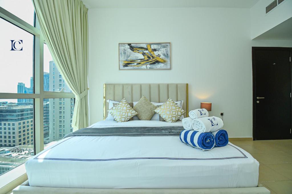 Fotografie z fotogalerie ubytování Luxury Escapes - Brand New 1BR in Dubai Marina - Yacht Bay v Dubaji