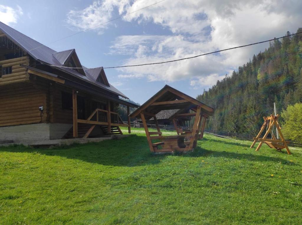 Fotografie z fotogalerie ubytování Шепіт Карпат v destinaci Siněvirská Poljana