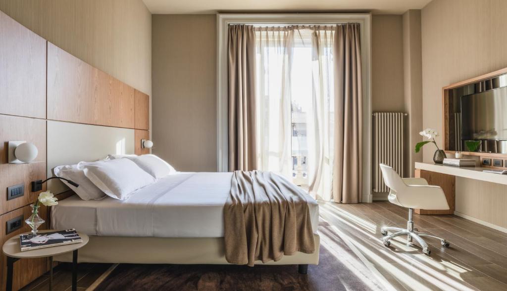 
Executive Deluxe King
