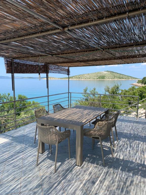 Fotografia z galérie ubytovania Private island Šćitna - HOUSE LUEL v Murteri