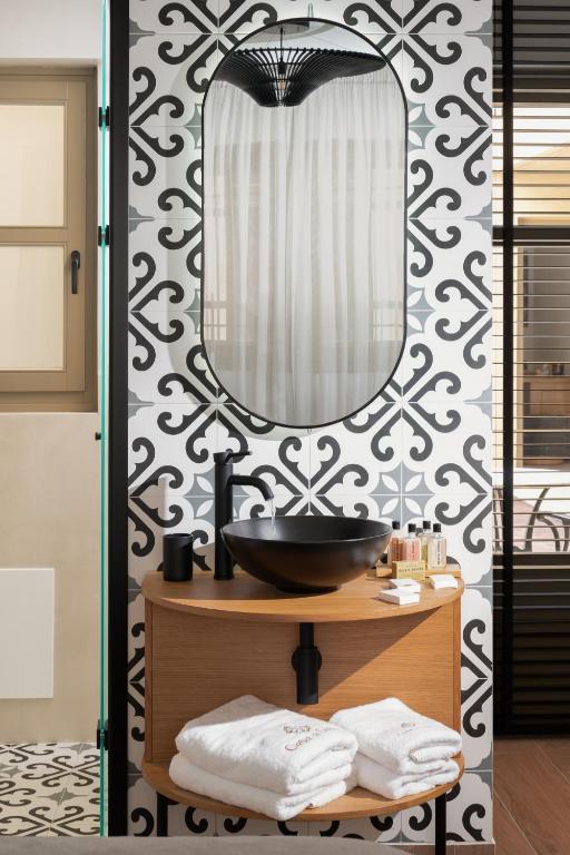 Casa di Gaga Luxury Suites - 7