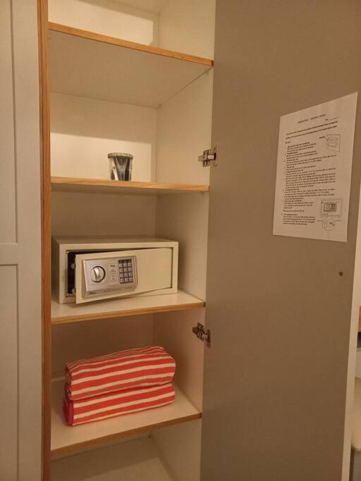 Fotografie z fotogalerie ubytování Bois Mapou Self Catering Apartments Unit 202 v destinaci Riviere Noire